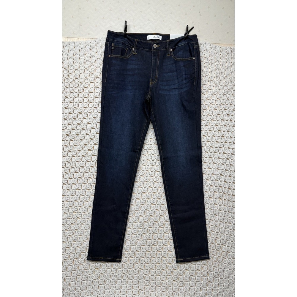 KanCan Super Skinny Jeans Women Sz 13/30 W31 L20 Mid-Rise Stretch NWT